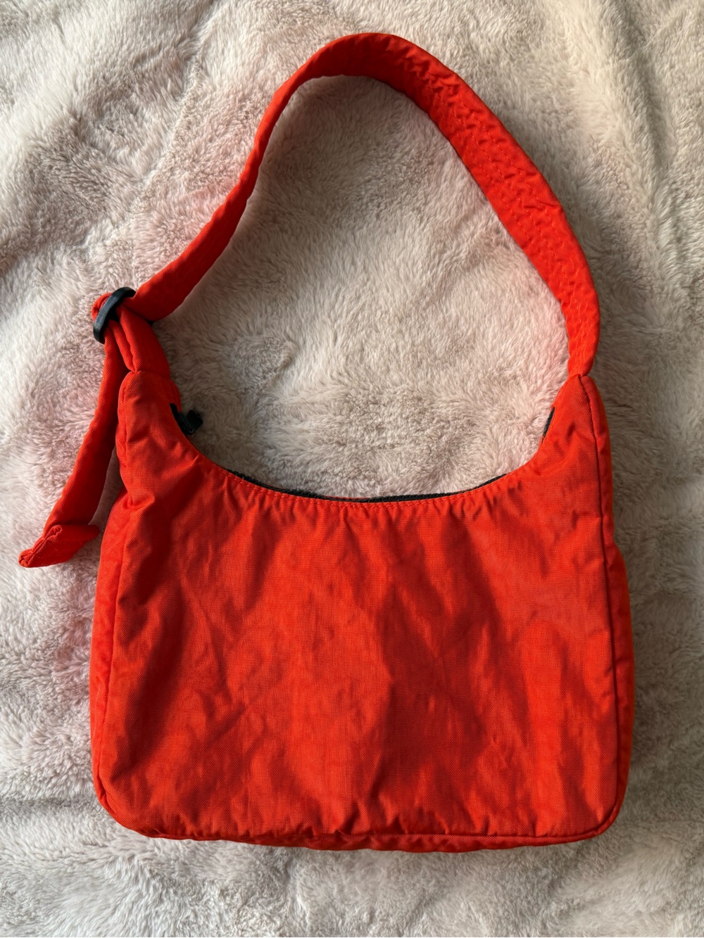 BAGGU Mini Nylon Shoulder Bag Tomato